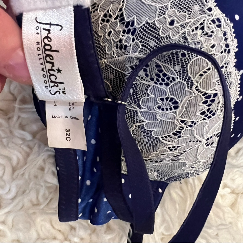 Fredericks Of Hollywood Bra Gem